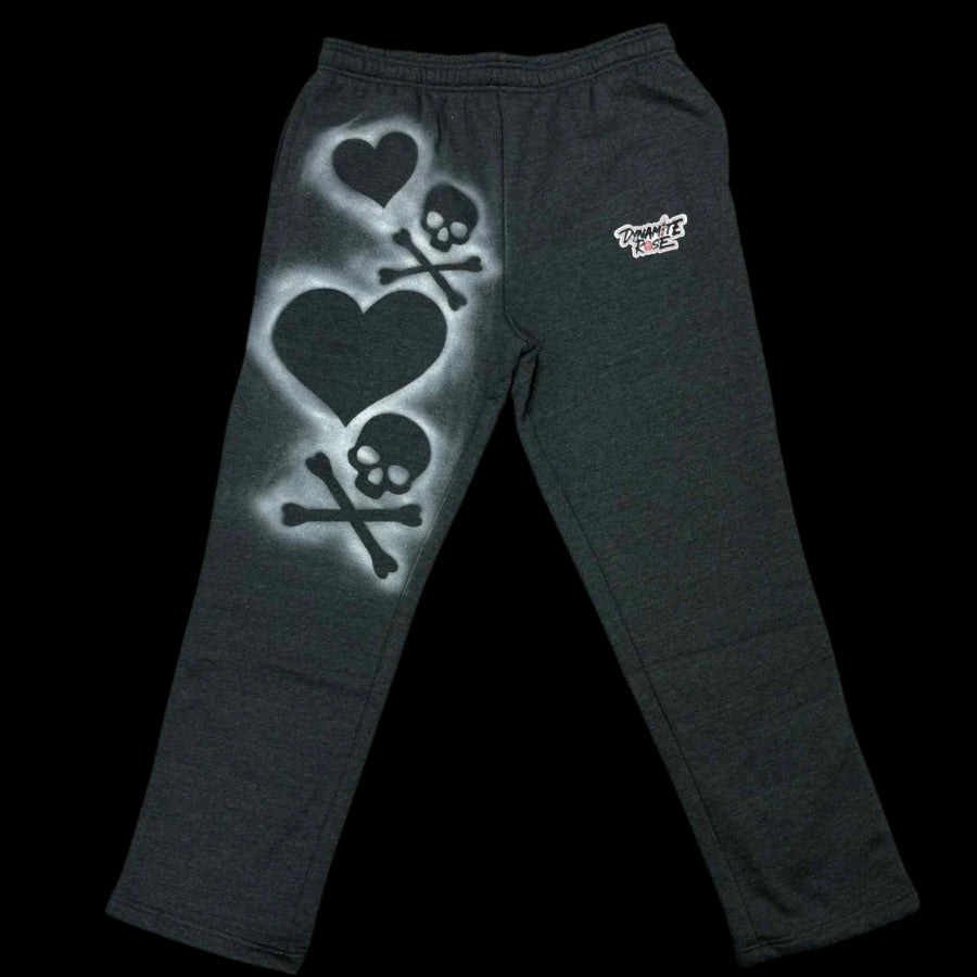 “Heart on my sleeve” Open-bottom pants